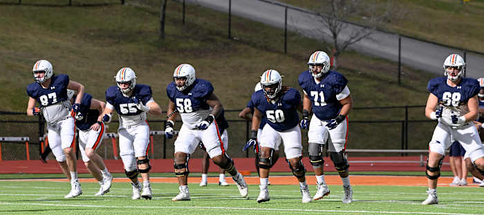 Brandon Frazier (87), Brenden Coffey (55), Keiondre Jones (58), Jalil Irvin (50), Brandon Council (71), Austin Troxell (68) run during practice on Friday.Auburn football practice on Friday, Dec. 24, 2021 in Hoover, Ala.